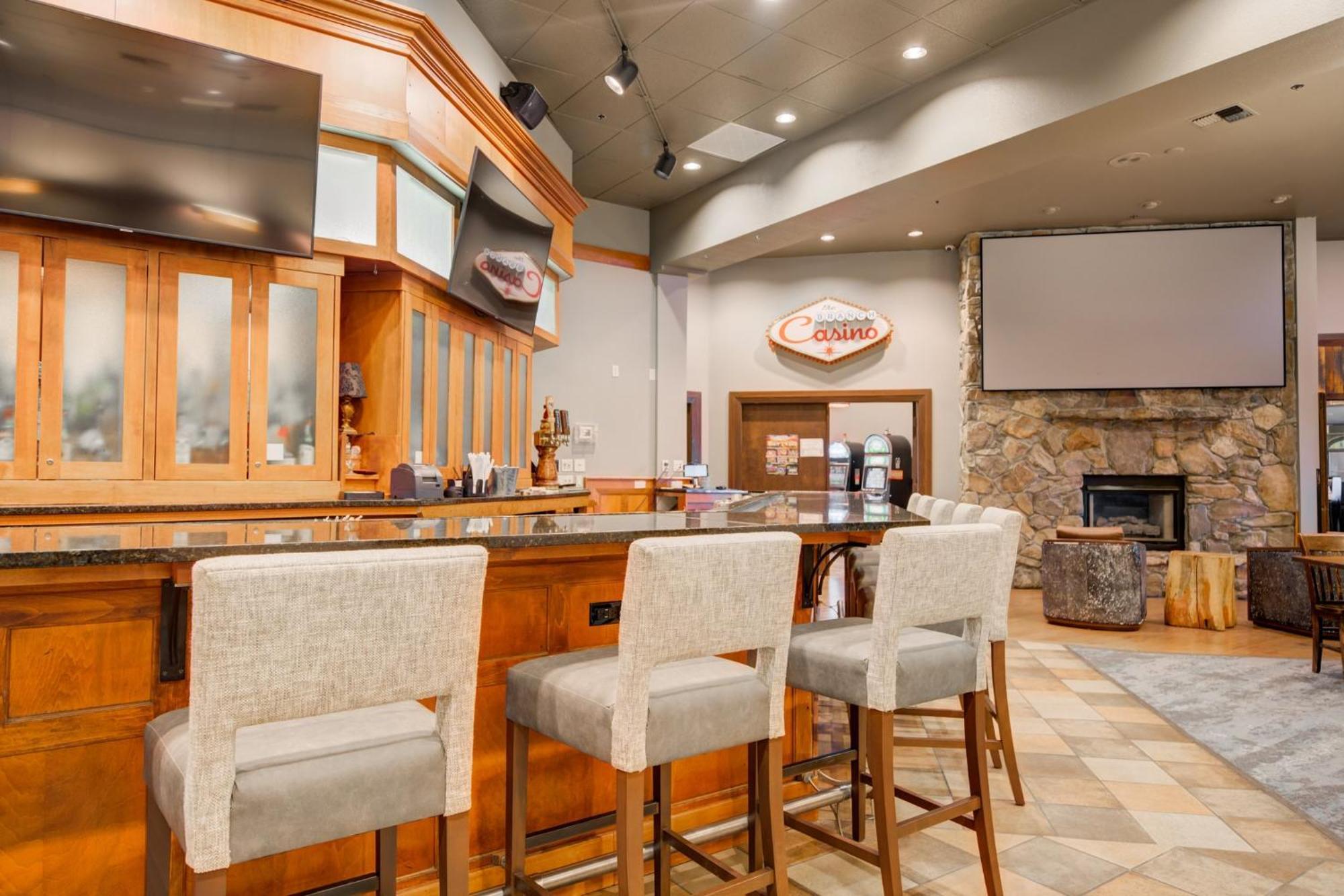 Holiday Inn West Yellowstone By Ihg Exterior foto