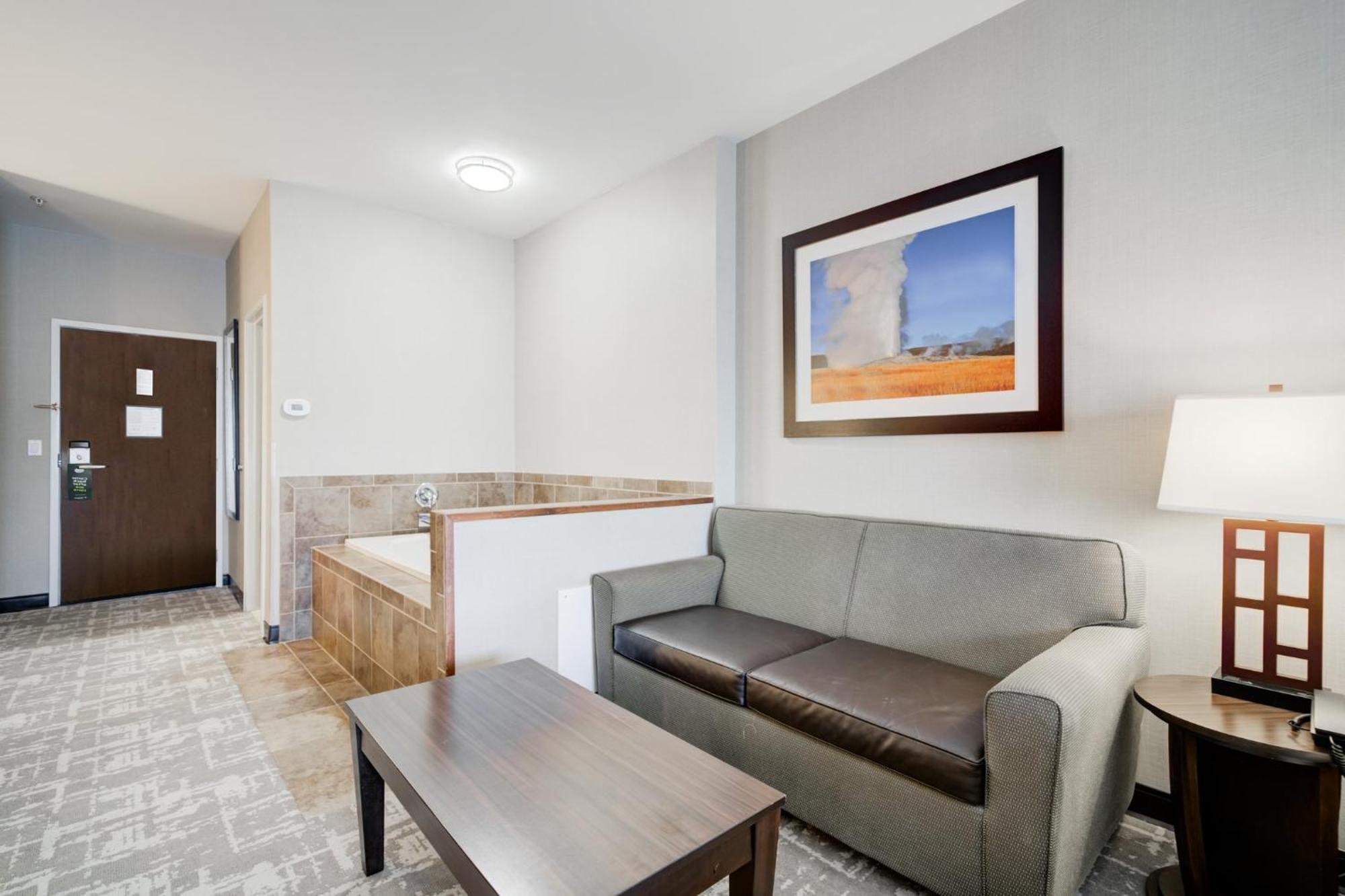 Holiday Inn West Yellowstone By Ihg Exterior foto