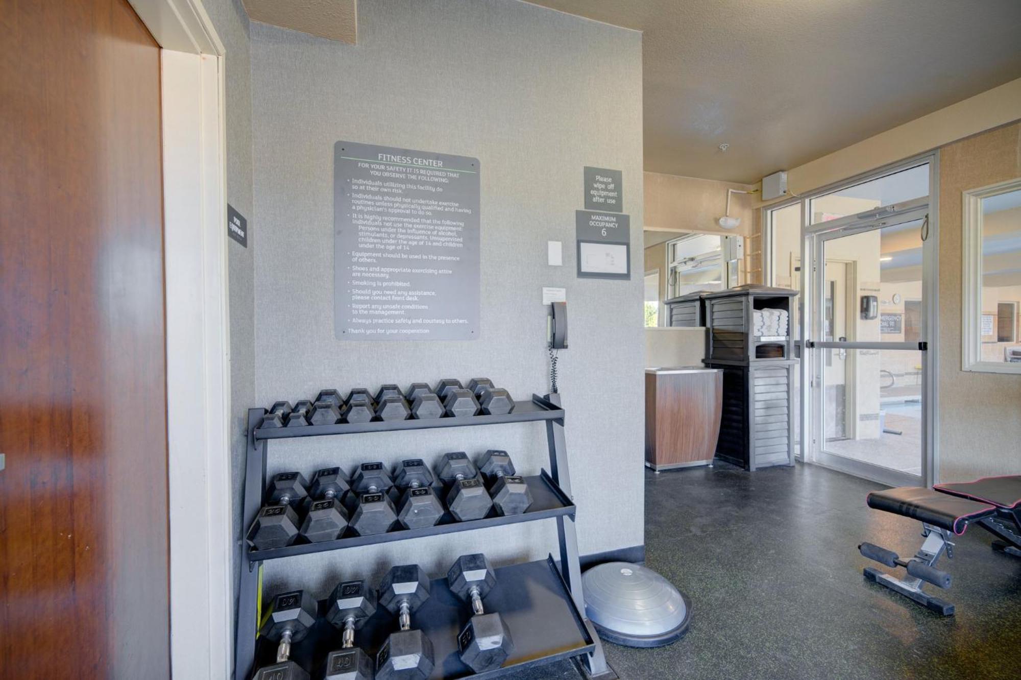 Holiday Inn West Yellowstone By Ihg Exterior foto
