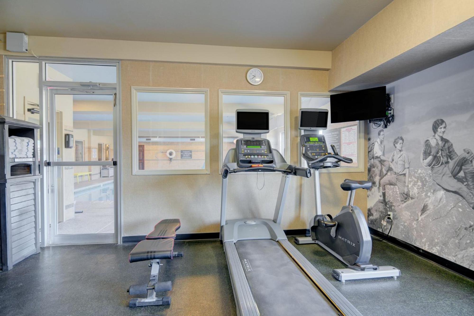 Holiday Inn West Yellowstone By Ihg Exterior foto