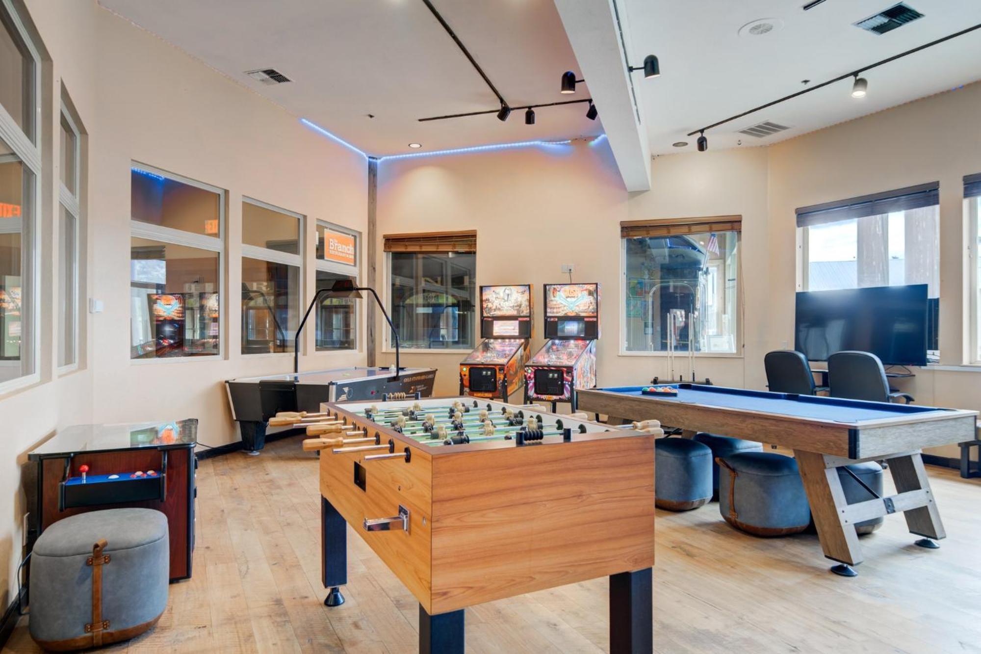 Holiday Inn West Yellowstone By Ihg Exterior foto