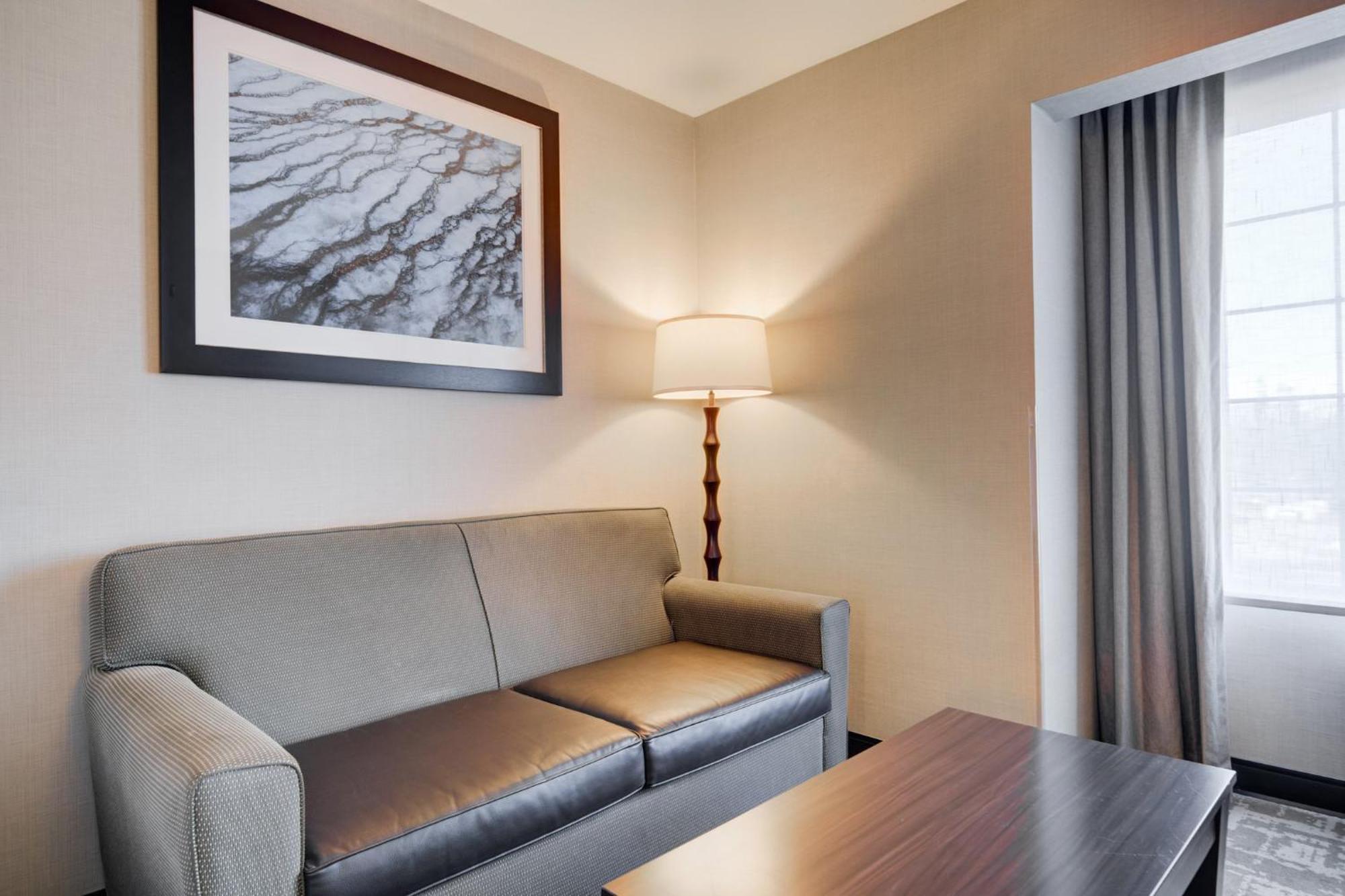 Holiday Inn West Yellowstone By Ihg Exterior foto
